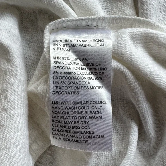 NWT Chico’s Women’s Linen Cut Out Sleeve Tee - Picture 7 of 10